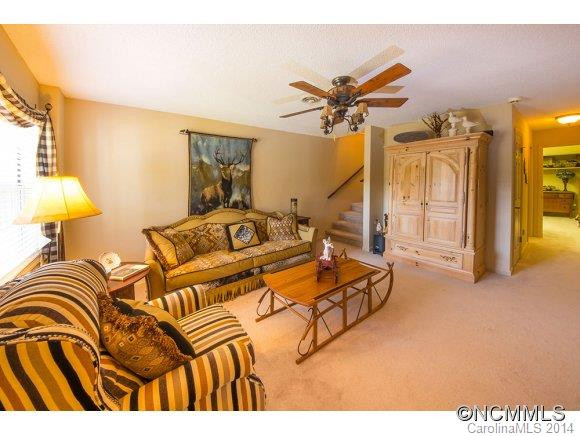 508 Belvidere Court - Photo 7