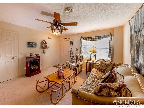 508 Belvidere Court - Photo 8