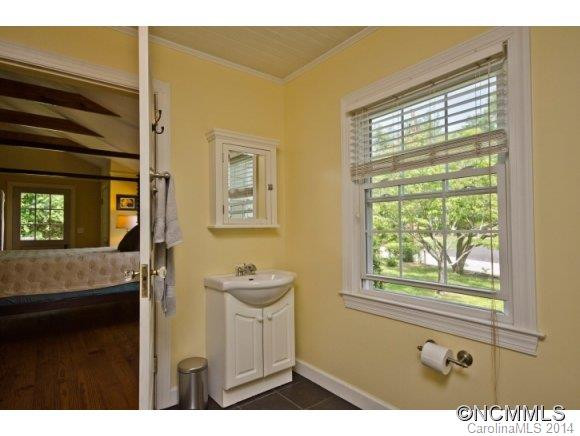 7 Waverly Rd - Photo 12