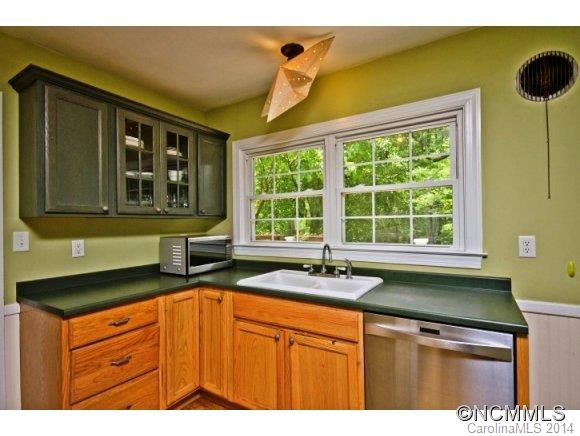 7 Waverly Rd - Photo 4