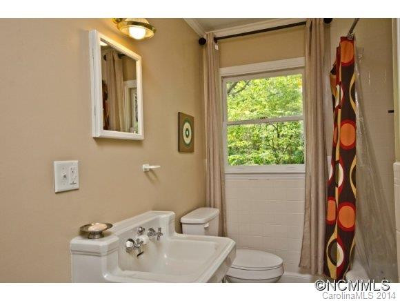 7 Waverly Rd - Photo 9