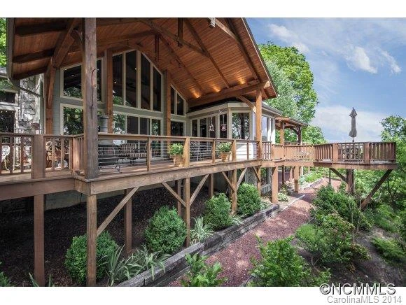 1108 Rocky Knob Road