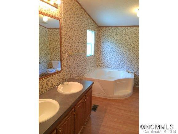 144 Josiah Lane - Photo 9