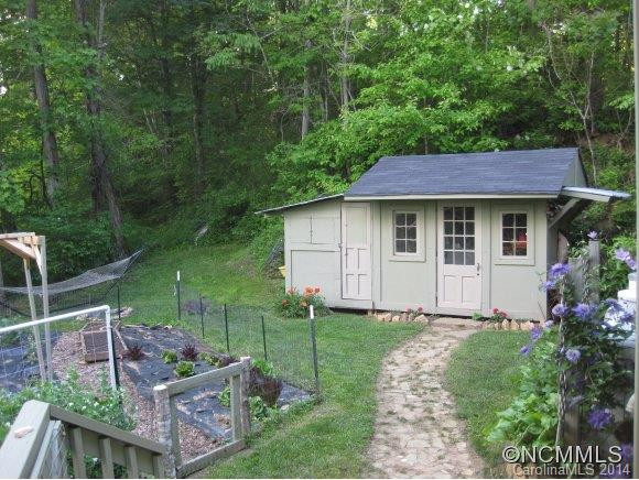 369 HIDDEN CREEK LN - Photo 3