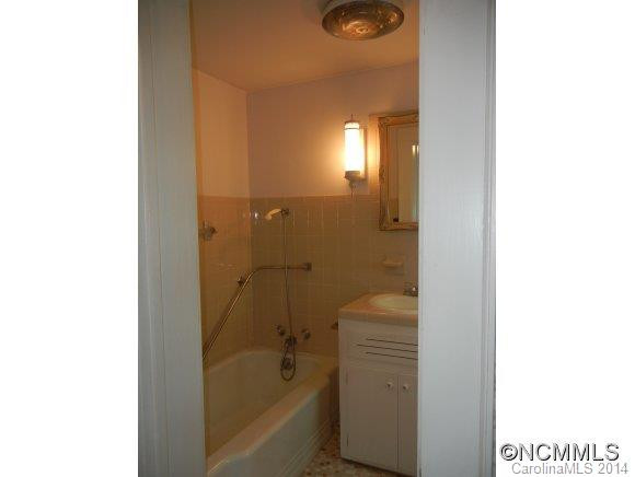 355 S. Ridgecrest Avenue - Photo 17