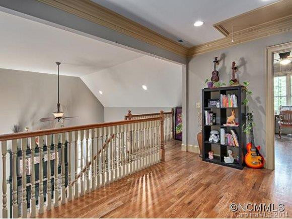 412 STRATFORD ROAD - Photo 13
