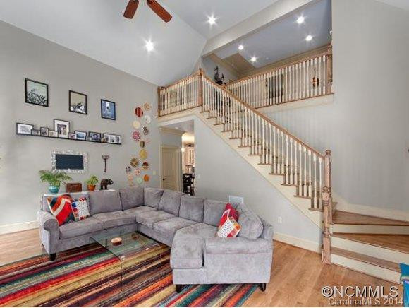412 STRATFORD ROAD - Photo 4