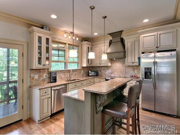 412 STRATFORD ROAD - Photo 8