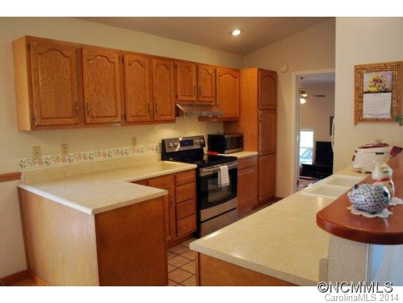 196 Paw Paw Cove - Photo 9