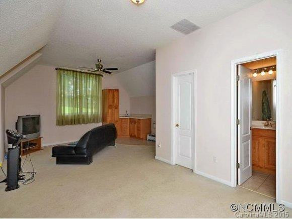 14 SHADOW BROOK DRIVE - Photo 23