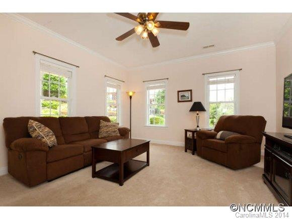 603 Carriage Commons Drive - Photo 5