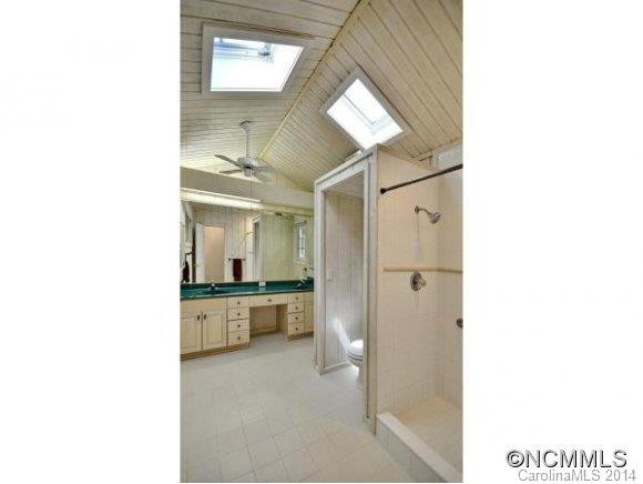 586 SALOLA LANE - Photo 11