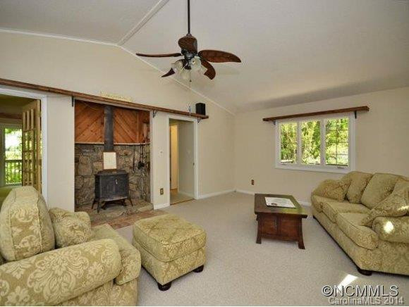 586 SALOLA LANE - Photo 3