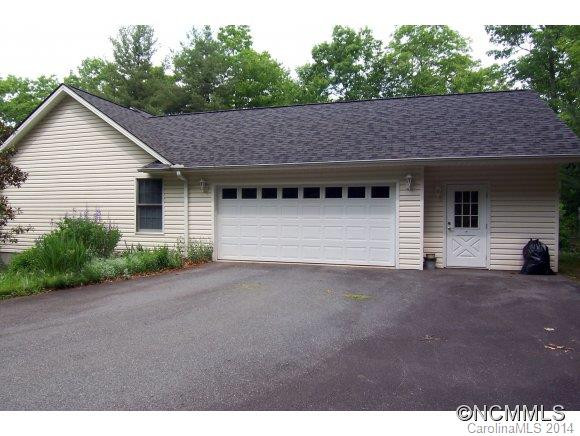 548 Thunder Road - Photo 15