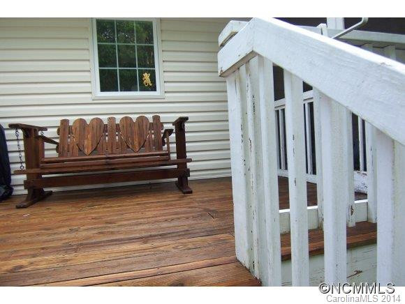 548 Thunder Road - Photo 16