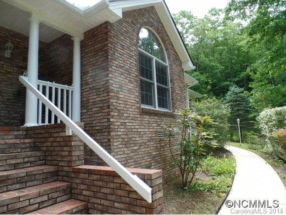 548 Thunder Road - Photo 19