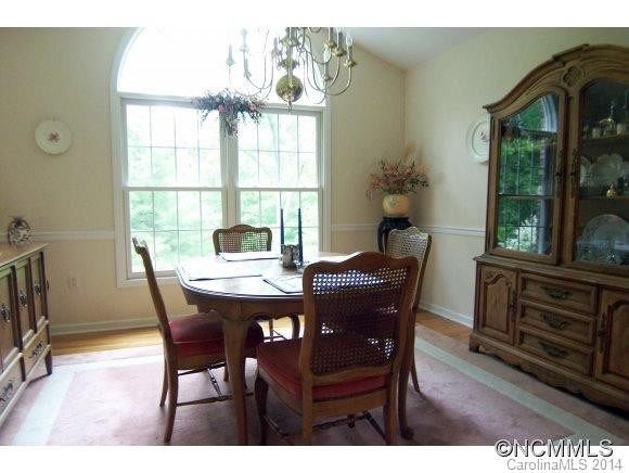 548 Thunder Road - Photo 3