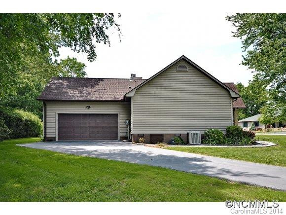 25 FAIRWAY VIEW DRIVE - Photo 14