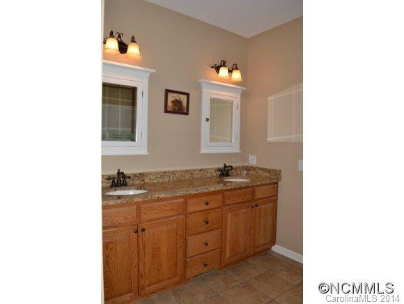 8851 Sugar Hill Road - Photo 11