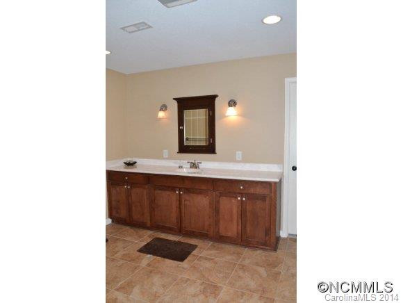 8851 Sugar Hill Road - Photo 15