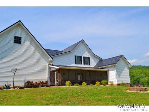 8851 Sugar Hill Road - Photo 19
