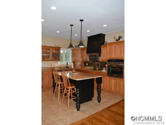 8851 Sugar Hill Road - Photo 6
