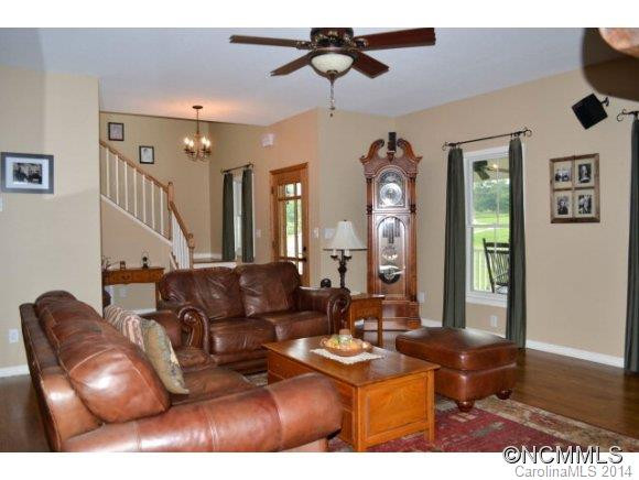 8851 Sugar Hill Road - Photo 8