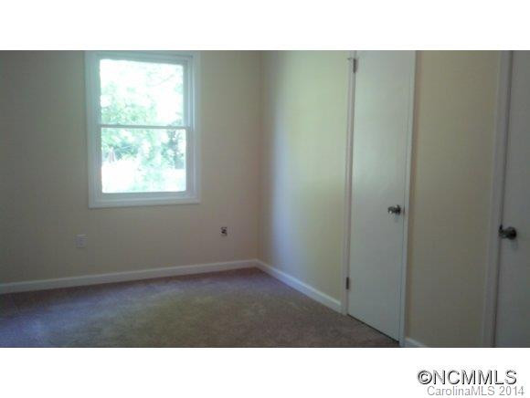240 Glenwood Dr - Photo 13