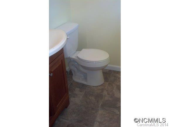 240 Glenwood Dr - Photo 14