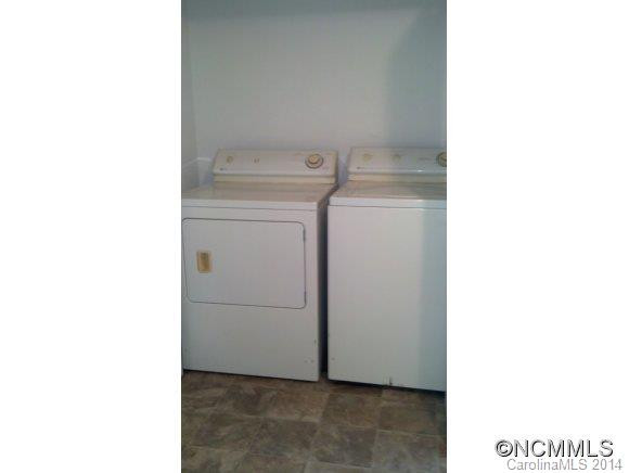 240 Glenwood Dr - Photo 9
