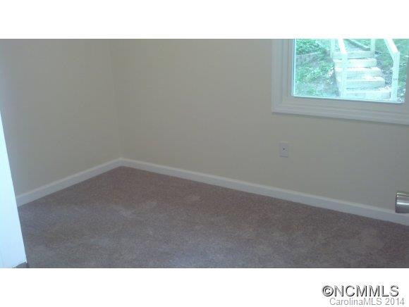 240 Glenwood Dr - Photo 10