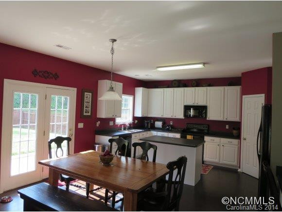 151 Wildbriar Road - Photo 2