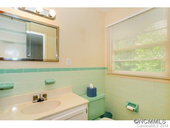 28 Lakeshore Dr - Photo 20