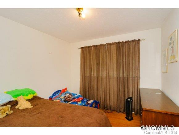 28 Lakeshore Dr - Photo 24