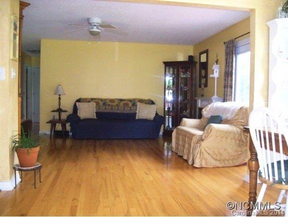 1635 BRUCE ROAD - Photo 6