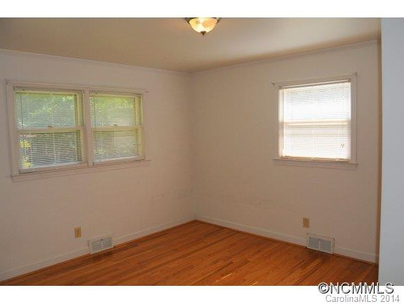 3089 Wesley Way - Photo 11