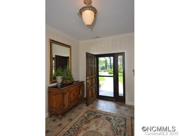 366 Midland Drive - Photo 3