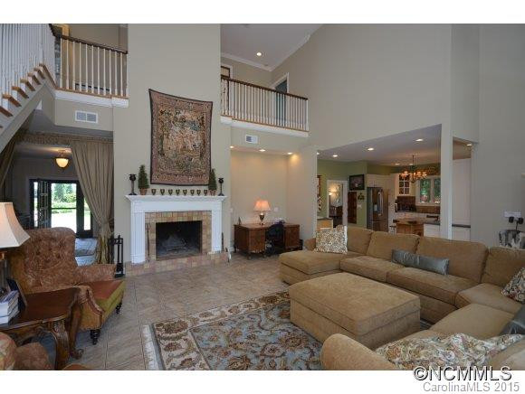 366 Midland Drive - Photo 10