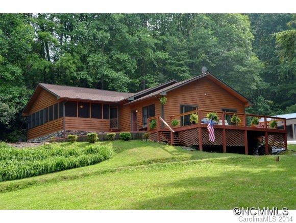 275 MCGUIRE LOOP