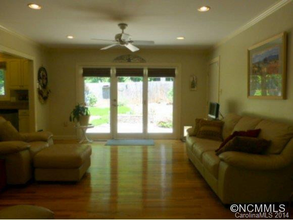 56 Emmas Grove Road - Photo 5
