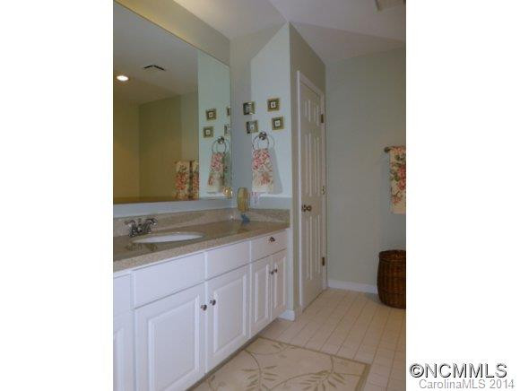56 Emmas Grove Road - Photo 10
