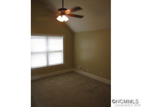 52 Lamb Ave - Photo 12
