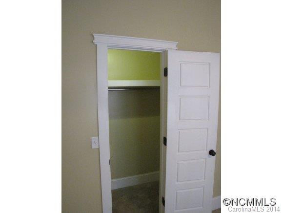 52 Lamb Ave - Photo 14