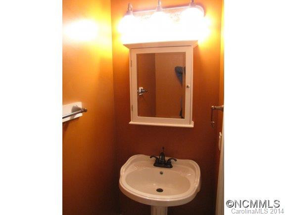 52 Lamb Ave - Photo 7