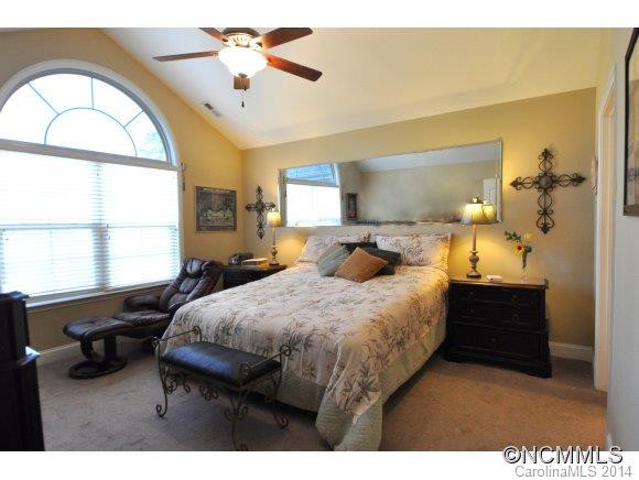 258 Summerfield Place - Photo 9