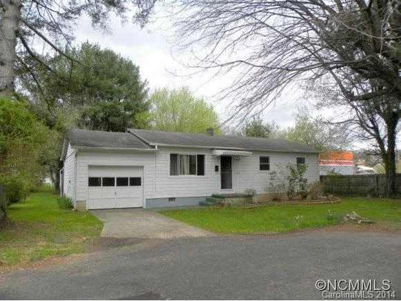 19 Stratford Drive