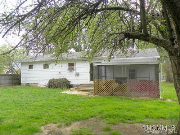 19 Stratford Drive - Photo 3