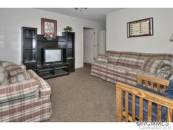 50 Henson Drive - Photo 12