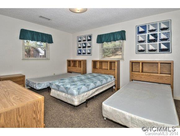 50 Henson Drive - Photo 13