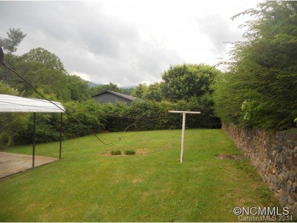 162 Hazel Street - Photo 12
